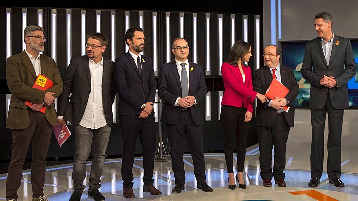 Telediario 1 - El 155 y los "presos políticos" embarran un debate en el que los candidatos no aportan soluciones pactadas
