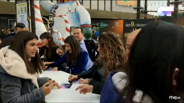 OT 2017 - Aitana, Ana Guerra y Miriam firman discos en Valencia