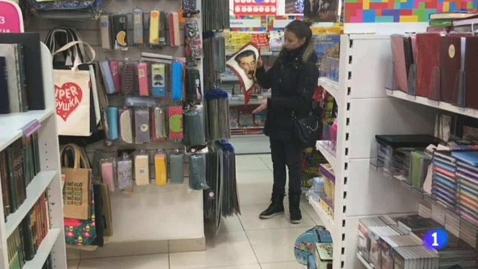 Polémica en Rusia por la publicación de un calendario dedicado a Stalin