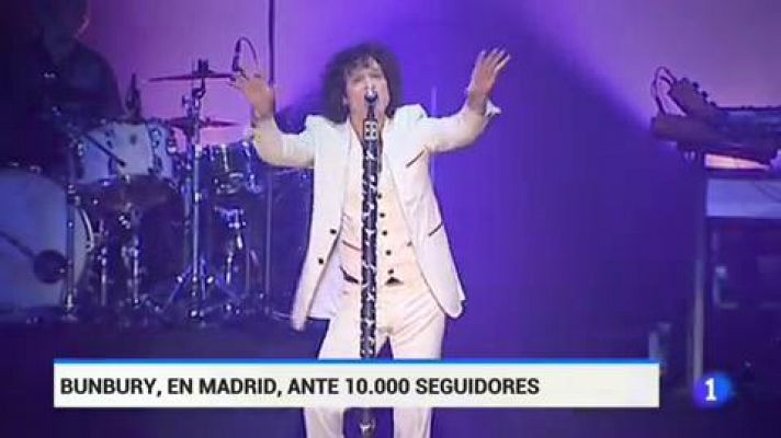 Telediario 1 - El zaragozano Bunbury ofreció anoche un recital en Madrid ante 10.000 seguidores