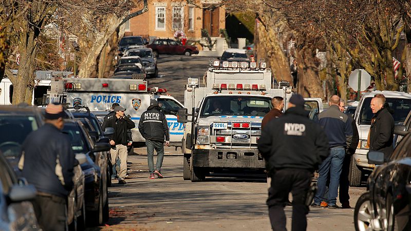 Un ataque frustrado en el centro de Nueva York deja tres heridos y el autor detenido