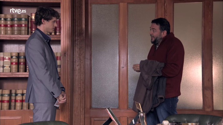 Servir y proteger - El extraño chantaje que le hace Rafalín a Sergio