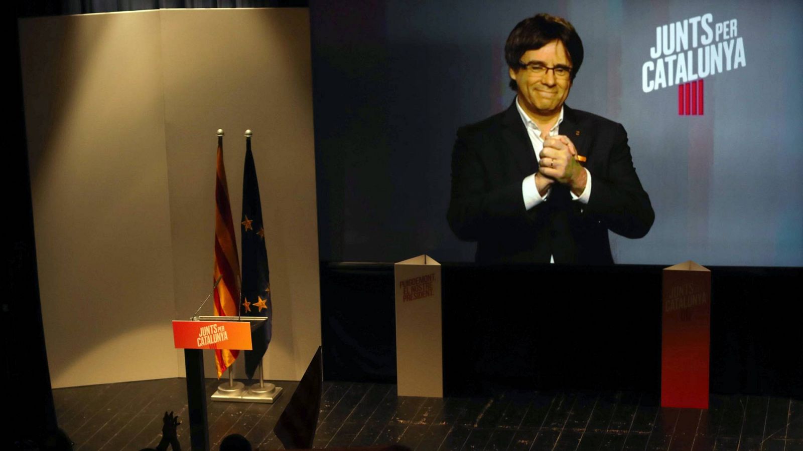 Telediario 1: Los líderes políticos catalanes continúan con la campaña, a punto de alcanzar el ecuador | RTVE Play