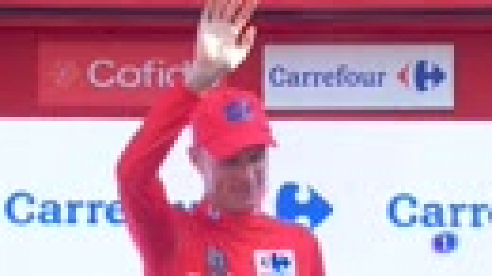 Chris Froome dio positivo por salbutamol en la pasada Vuelta a España, de la que se proclamó campeón. El uso de 'ventolín' para el tratamiento de su asma es el que habría provocado el positivo, al haber superado el límite permitido.