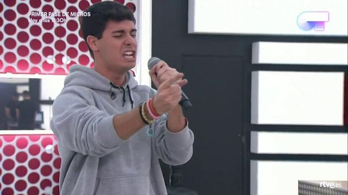 OT 2017 - Alfred canta 'Vete de mí' en el primer pase de micros