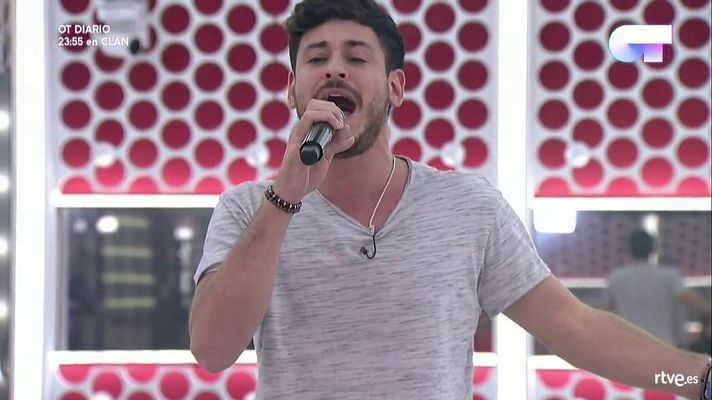 OT 2017 - Cepeda canta 'Vencer al amor' en el primer pase de micros