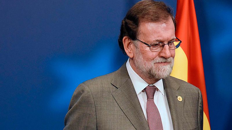 Rajoy no teme un Mundial sin España, pero admite un contacto de la FIFA