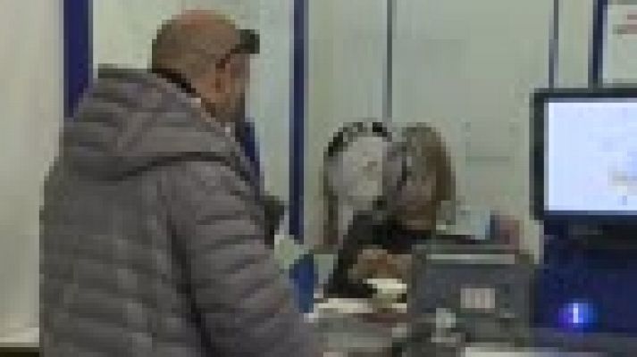 Telediario 1 - Cómo se imprimen los décimos de lotería para prevenir su falsificación y manipulación