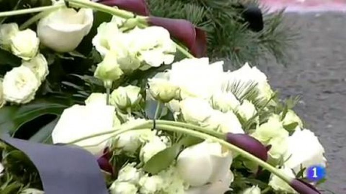 Telediario 1 - Rumanía ha rendido hoy su último homenaje al rey Miguel I