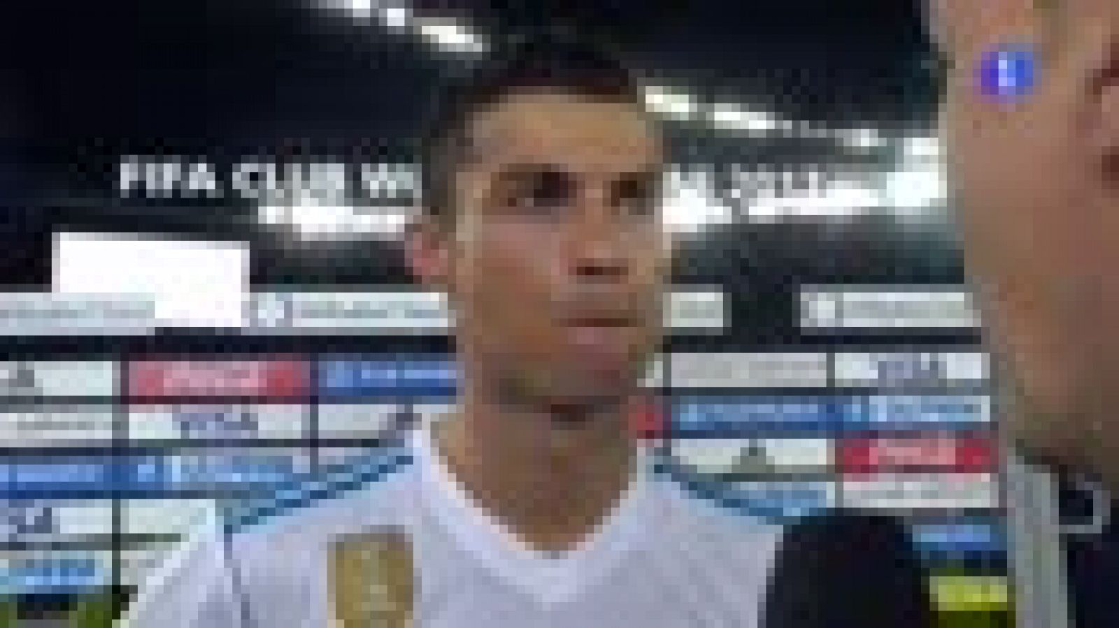 Cristiano Ronaldo: "El Madrid nunca ha ganado cinco trofeos en un año"
