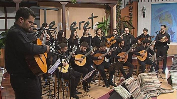 Tenderete - 17/12/2017 con alumnos del Conservatorio de Santa Cruz de Tenerife y el grupo Parchita Colorá.