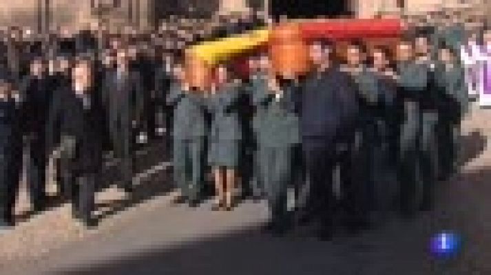 Telediario 1 - Los dos guardias civiles fueron asesinados al inspeccionar el vehículo del ganadero en el que huyó Norbert Feher