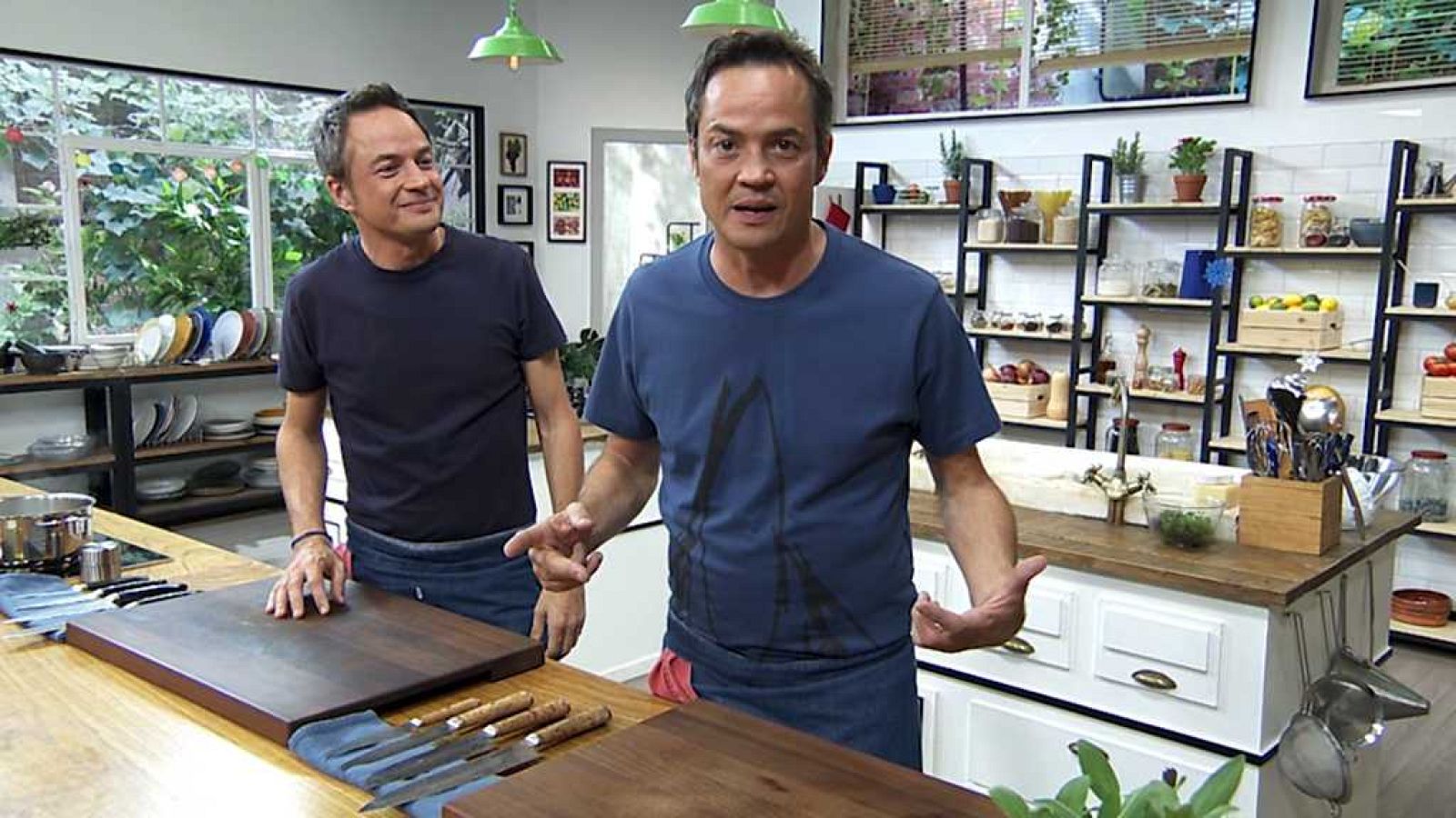 Torres en la cocina - Buey de mar. Panettone de chocolate - ver ahora