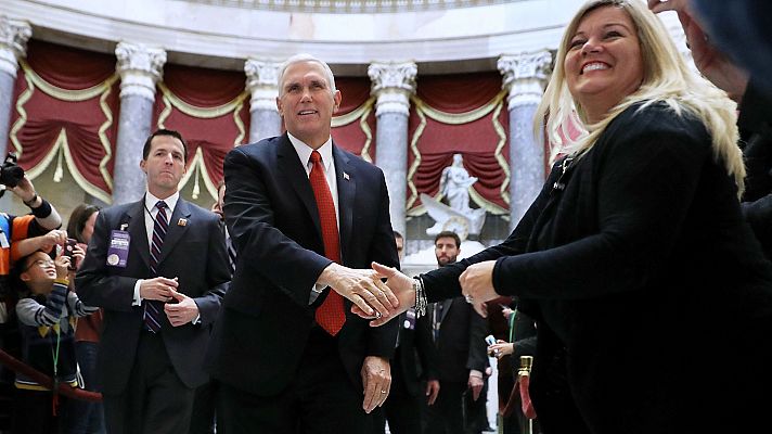  - El Congreso de EE.UU. aprueba la reforma fiscal de Donald Trump, a falta de un último trámite