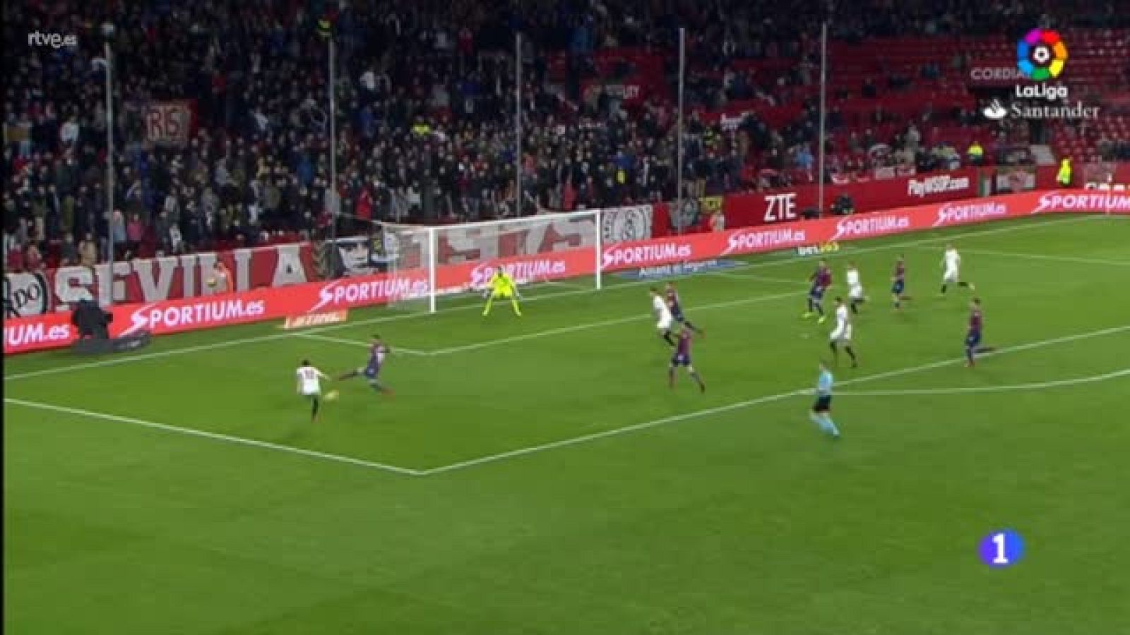 El Sevilla cierra el año visitando a la Real Sociedad | Ver