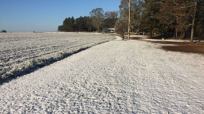 El tiempo - Intervalos de viento fuerte en Pirineos y Baleares