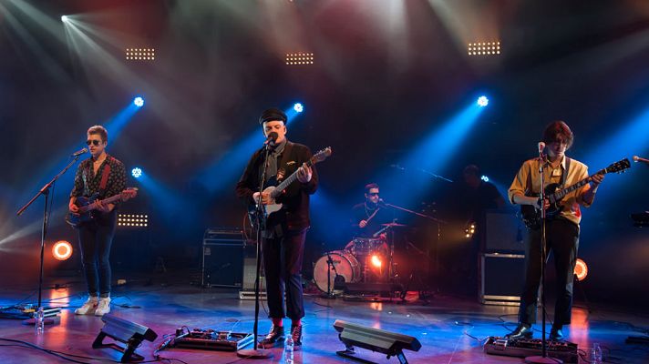 Cachitos de hierro y cromo - Nochevieja a Cachitos - Novedades Carminha 'Cariñito'