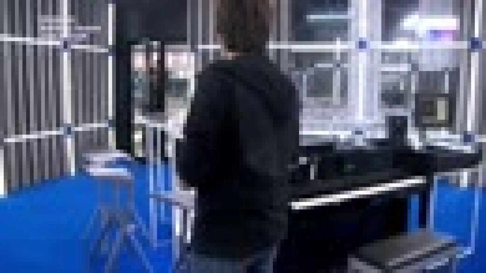 Operación Triunfo - Rosa y Amaia ensayan "Gracias por la música" en la gala de Navidad