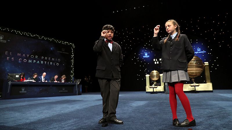 El tercer premio de la Lotería de Navidad, el más madrugador | RTVE | Ver