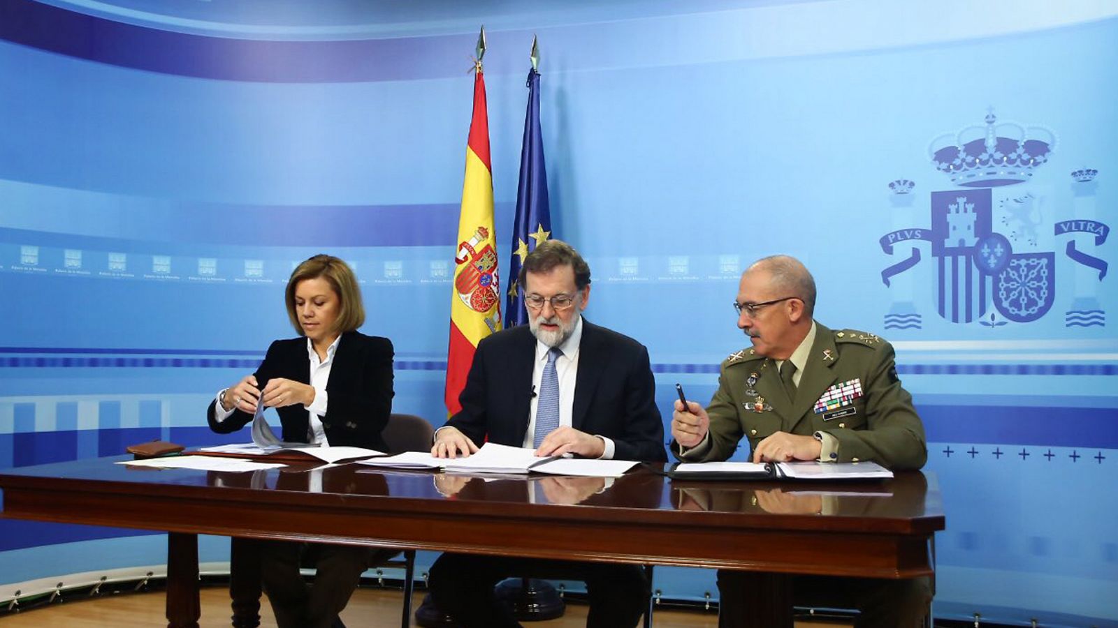 Informativo 24h: Rajoy agradece a los militares españoles en el exterior su trabajo | RTVE Play