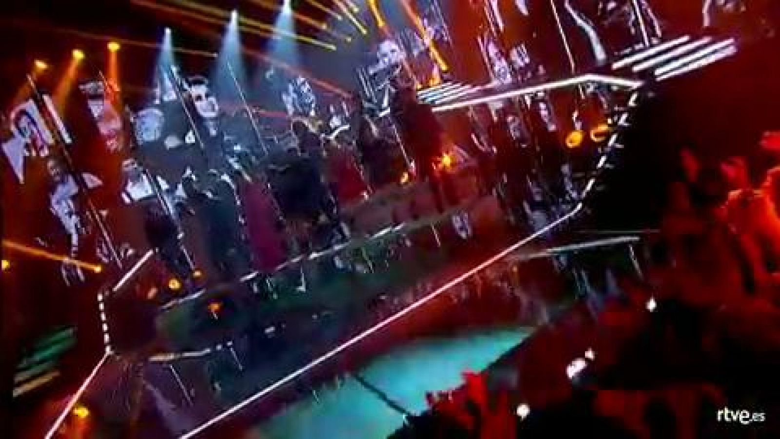 Los concursantes  cantan "Camina" - Completa - RTVE.es
