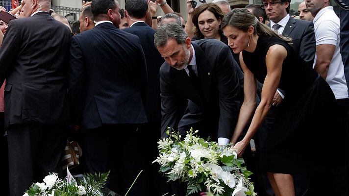 Telediario 1 - El 2017 de la Familia Real, marcado por el terrorismo y el desafío independentista