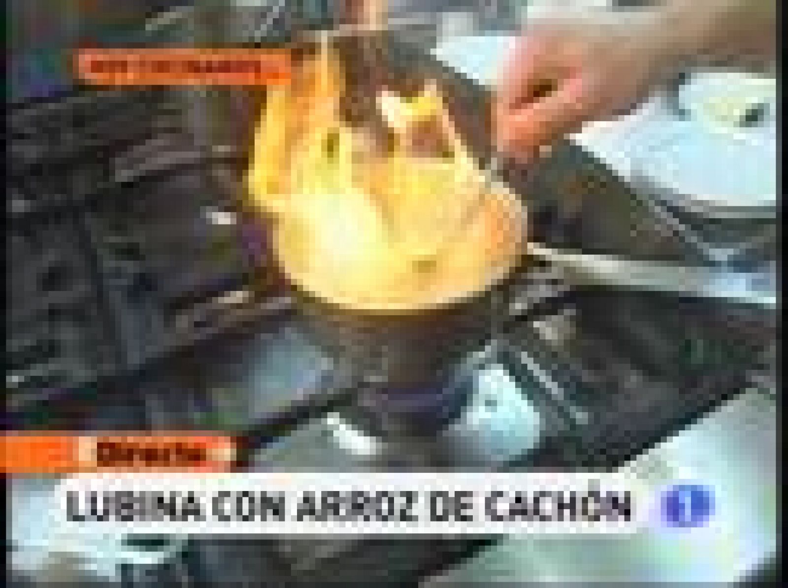 RTVE Cocina: Lubina con arroz de cachón | RTVE Play