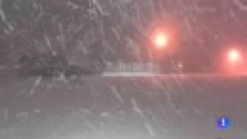 La ola de frío y nieve paraliza el tráfico rodado en el noreste de Estados Unidos