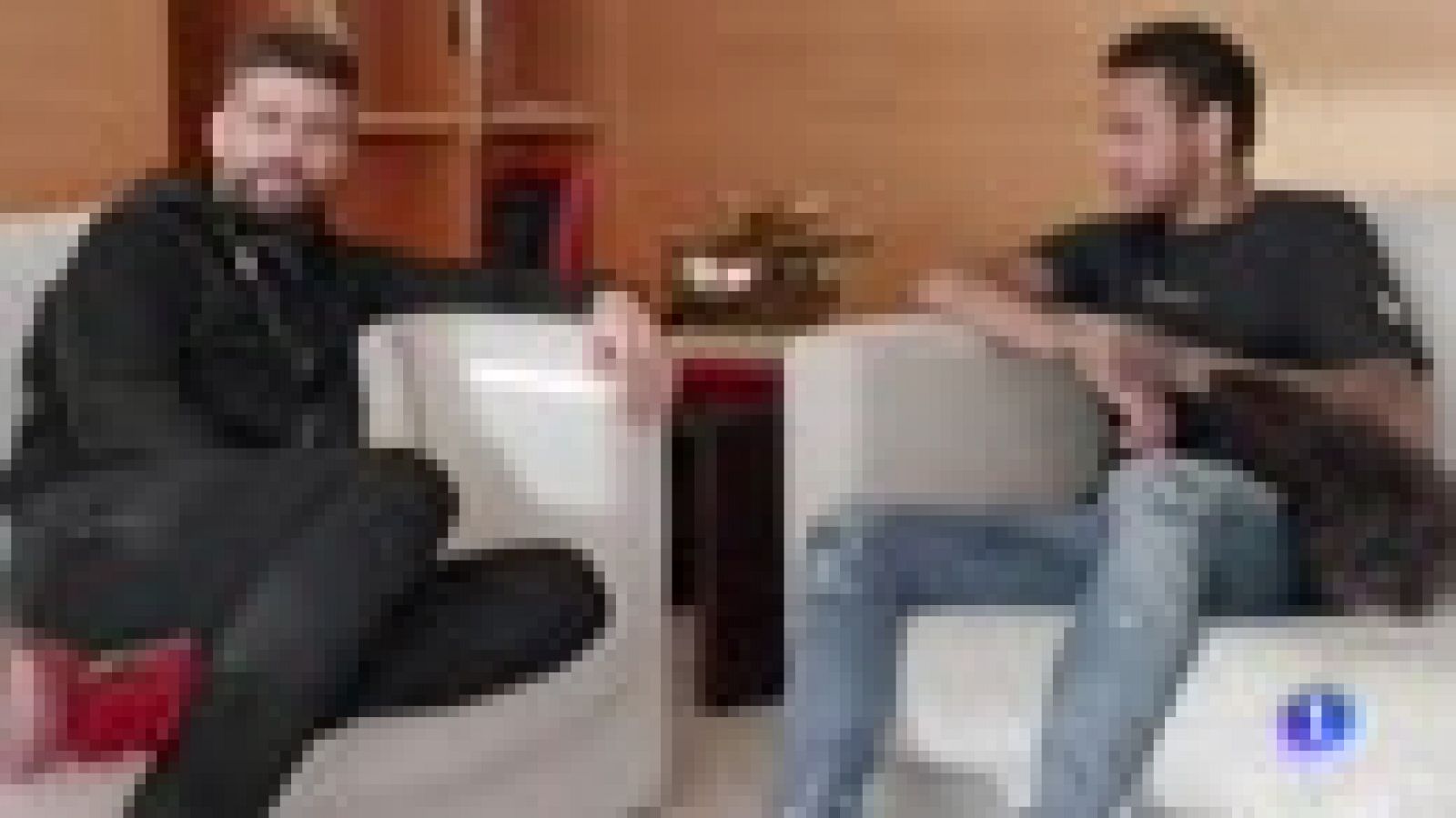 El jugador del Barcelona entrevista a su excompañero Neymar, al que le propone un pacto para la final del próximo Mundial de Rusia.