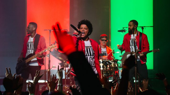 Especiales de Navidad - Especial Bruno Mars: 24k Magic Live at Apollo