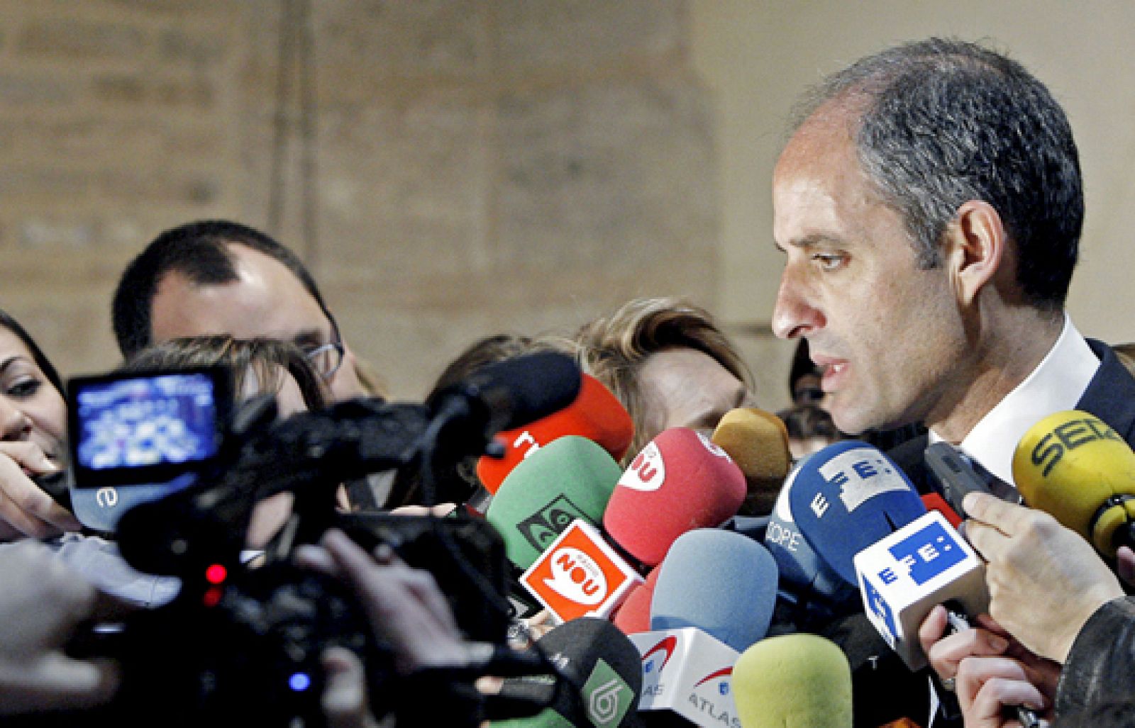 La supuesta trama de corrupción alcanza también a aforados de la Comunidad Valencia | Ver