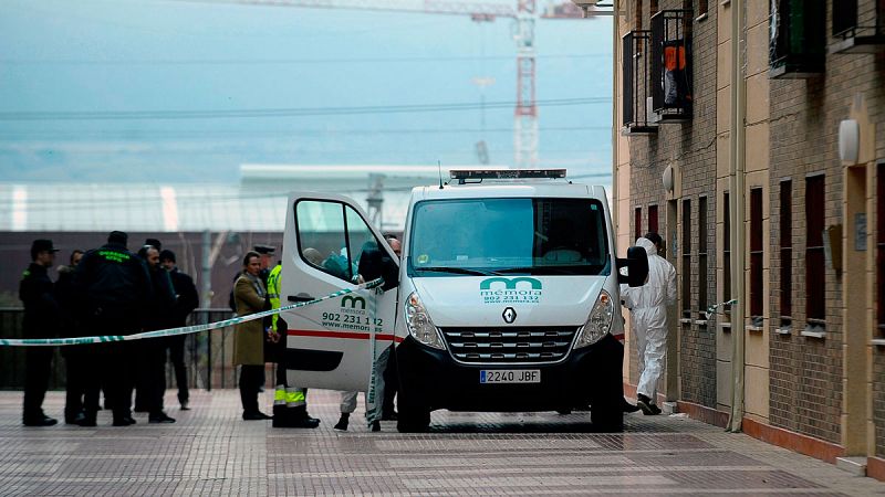 Violencia machista: un hombre mata presuntamente a su mujer en azuqueca de henares y después intenta suicidarse. - rve. Es