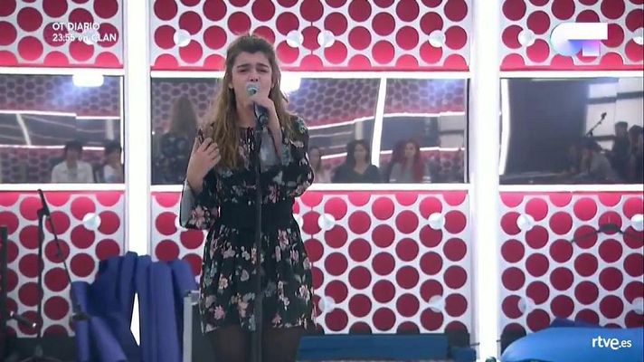 OT 2017 - Amaia canta 'Shake it out' en el primer pase de micros