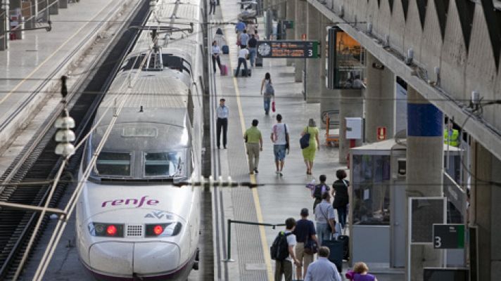 Telediario 1 - El AVE estrenará en 2018 500 kilómetros de vías