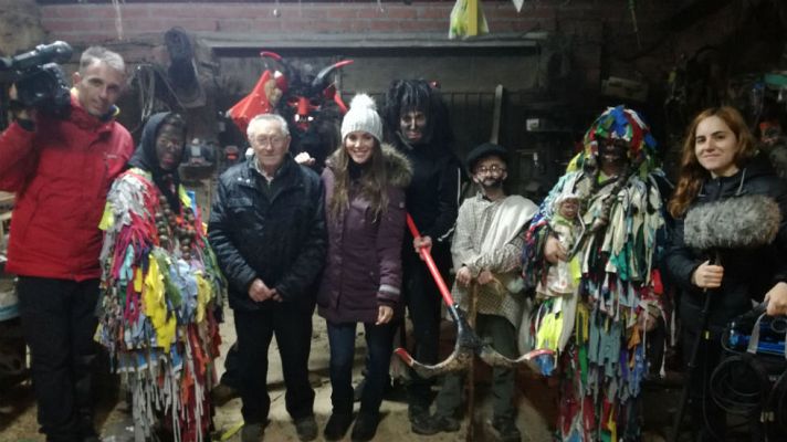 Aquí la Tierra - ¡Nos vamos de mascarada!