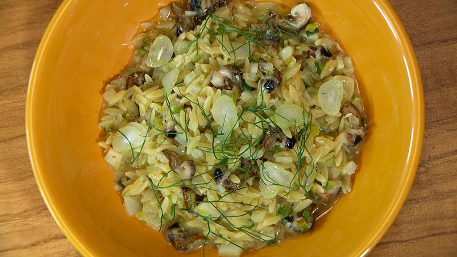 Torres en la cocina - Orzo con hinojo