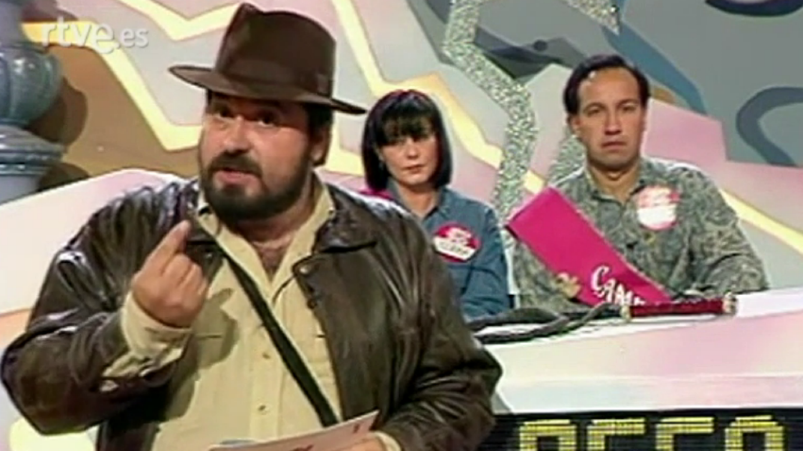 Un, dos, tres - Buscando a Cleopatra desesperadamente