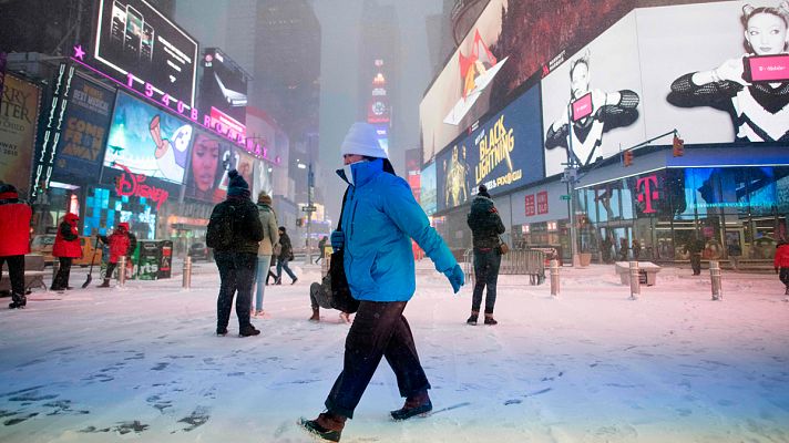 La ola de frío polar en EE.UU. deja ya 16 muertos en todo el país