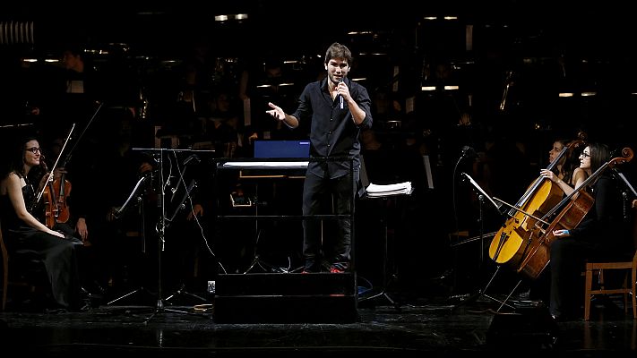 Telediario 1 - Música de cine para una tarde de Reyes, homenaje a John Williams por Lucas Vidal