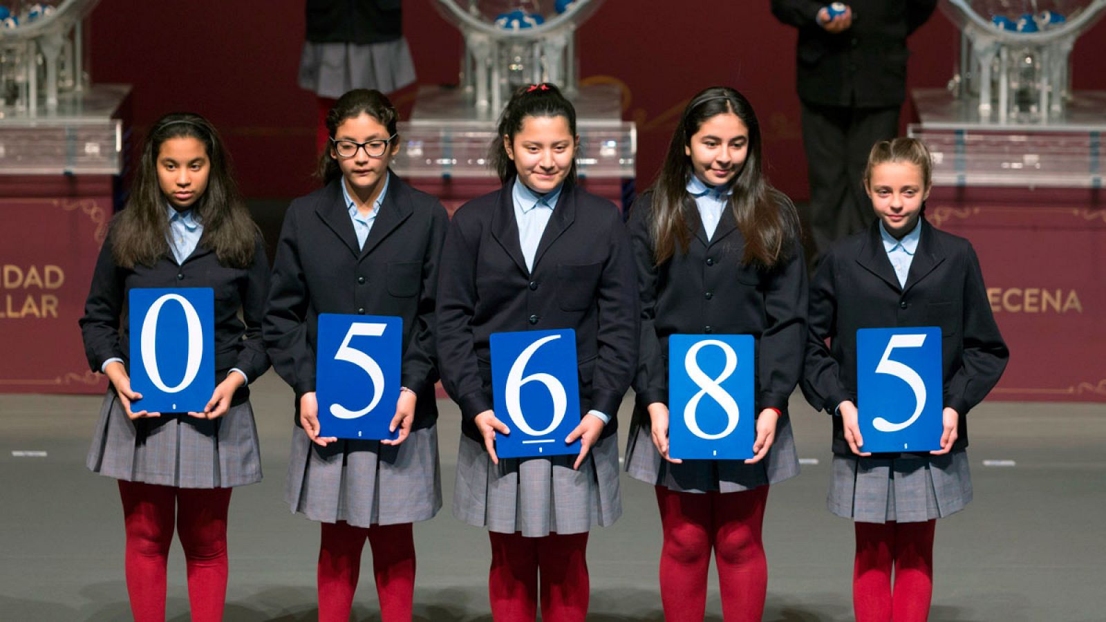 El 05.685, primer premio del Sorteo del Niño de 2018 | RTVE.es