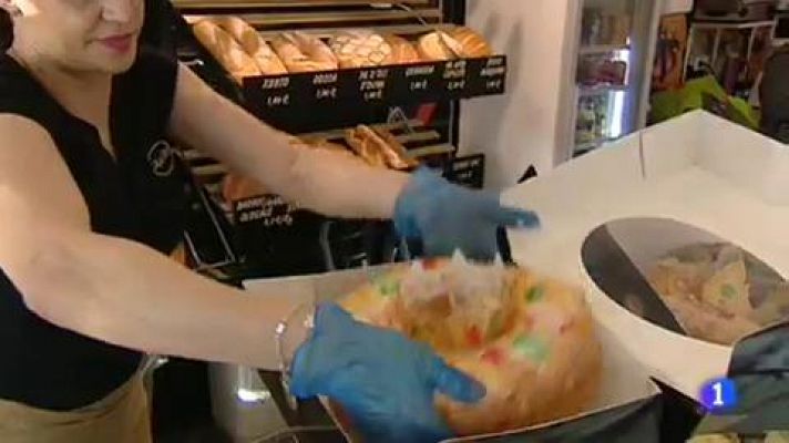 Telediario 1 - Los pasteleros se las ingenian para hacer sus roscones más atractivos
