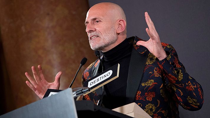 Telediario 1 - Alejandro Palomas gana el 74 premio Nadal con la novela 'Un amor'