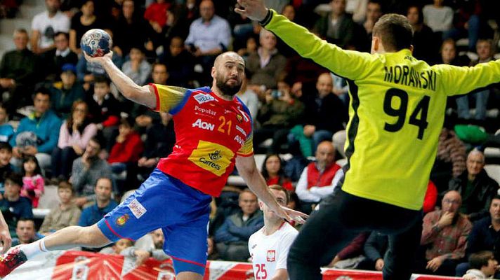 Telediario 1 - España firma el pleno ante Polonia y se lleva su torneo