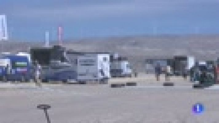 Telediario 1 - 'Nani' Roma sufre un accidente y abandona el Dakar 2018