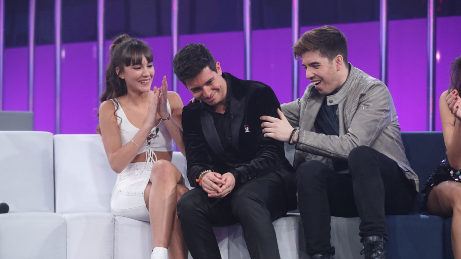 Operación Triunfo - Los profesores salvan a Alfred y los compañeros a Aitana en la gala 10 de OT