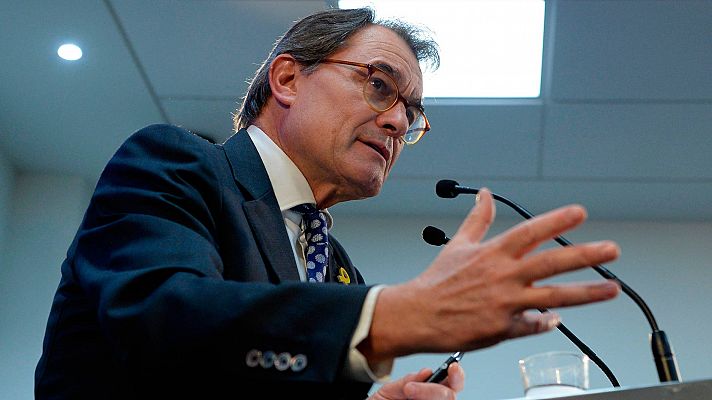 Telediario 1 - Mas deja la presidencia del PDeCAT porque necesita "nuevos líderes" y para afrontar su calendario judicial