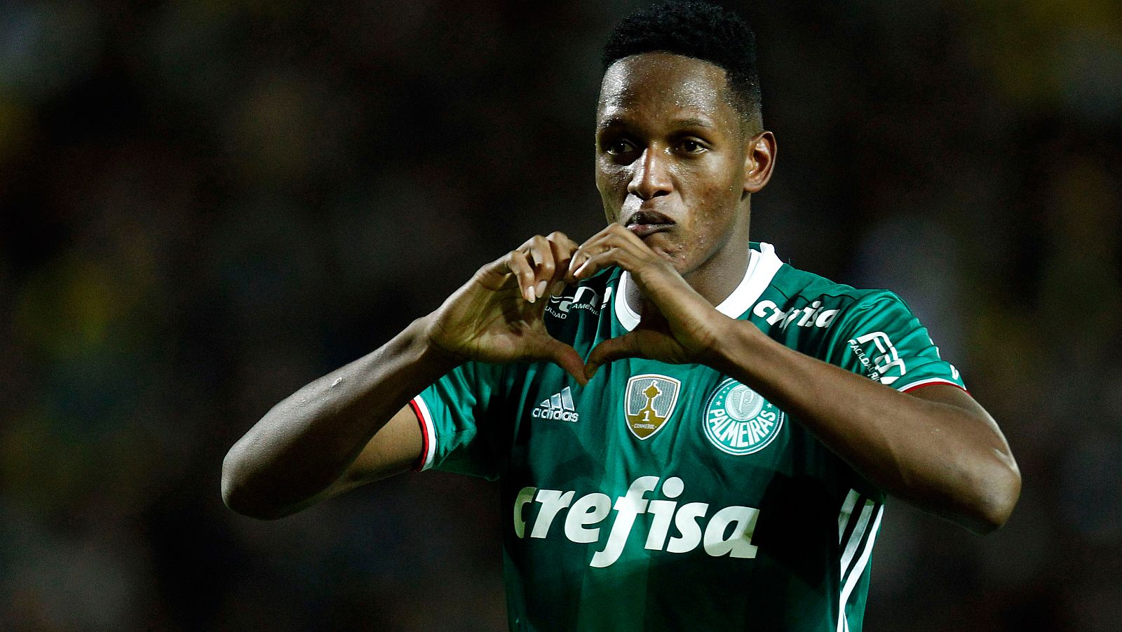 Mina llega al Barcelona