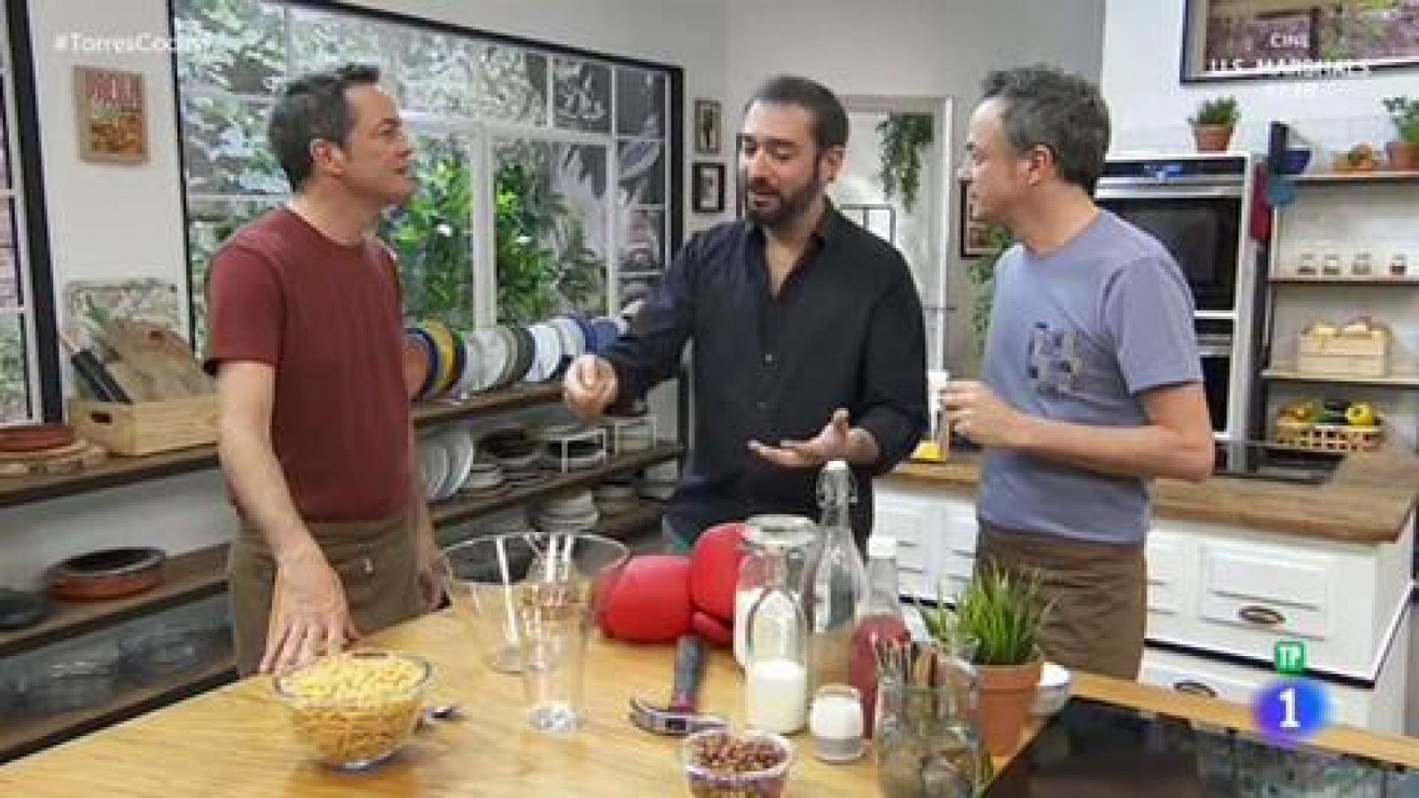 Torres en la cocina - Pere Estupinyà nos cuenta curiosidades sobre algunos líquidos