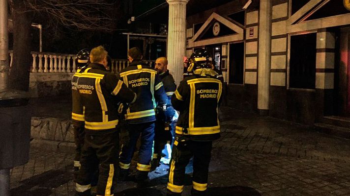 Telediario 1 - El desplome de un falso techo de una discoteca de Madrid causa 26 heridos