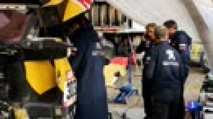 Telediario 1 - Carlos Sainz, sancionado con 10 minutos tras un incidente en la quinta etapa